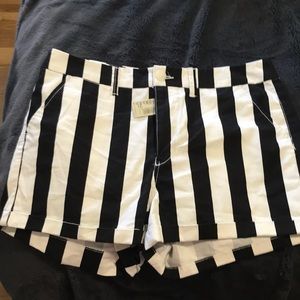 NWT American Eagle striped shorts
